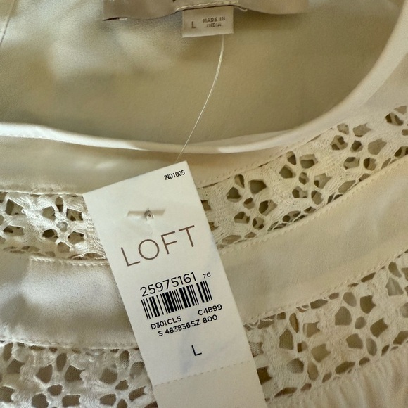 Loft Outlet Size Large Long Sleeve Cream Top NWT - Picture 4 of 5